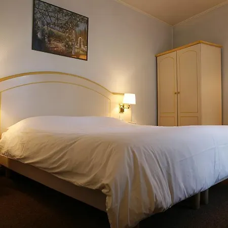 Hotel Acte V Parigi