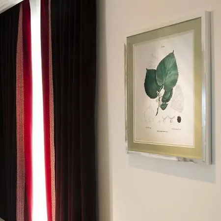 Acte V Hotel Parigi